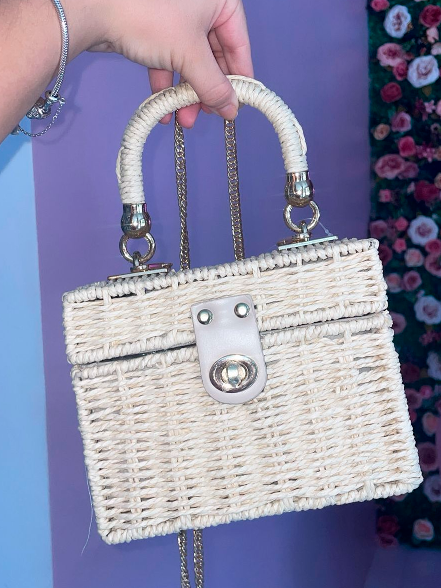Bolsa Baú de Palha com Fecho Metálico